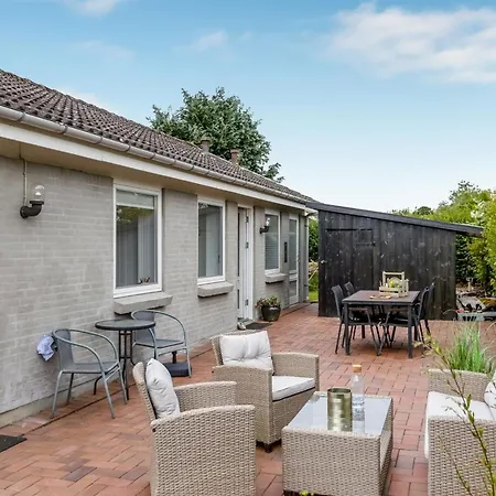 Tolke - 400m From The Sea By Interhome *