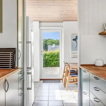 Tolke - 400m From The Sea By Interhome בית נופש *
